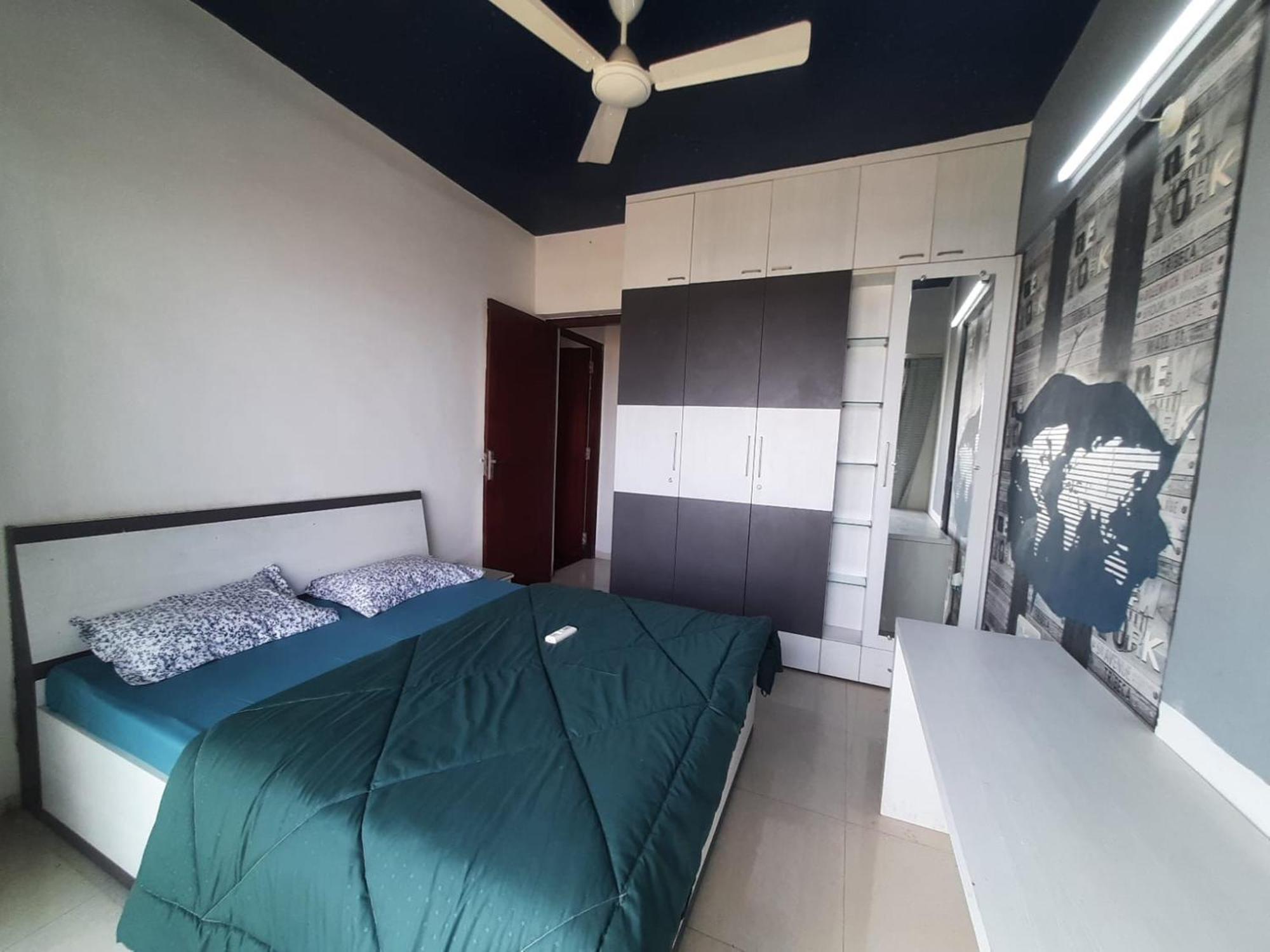 Staeg Skyline View 3Bhk - 1404 Apartman Indaur Kültér fotó