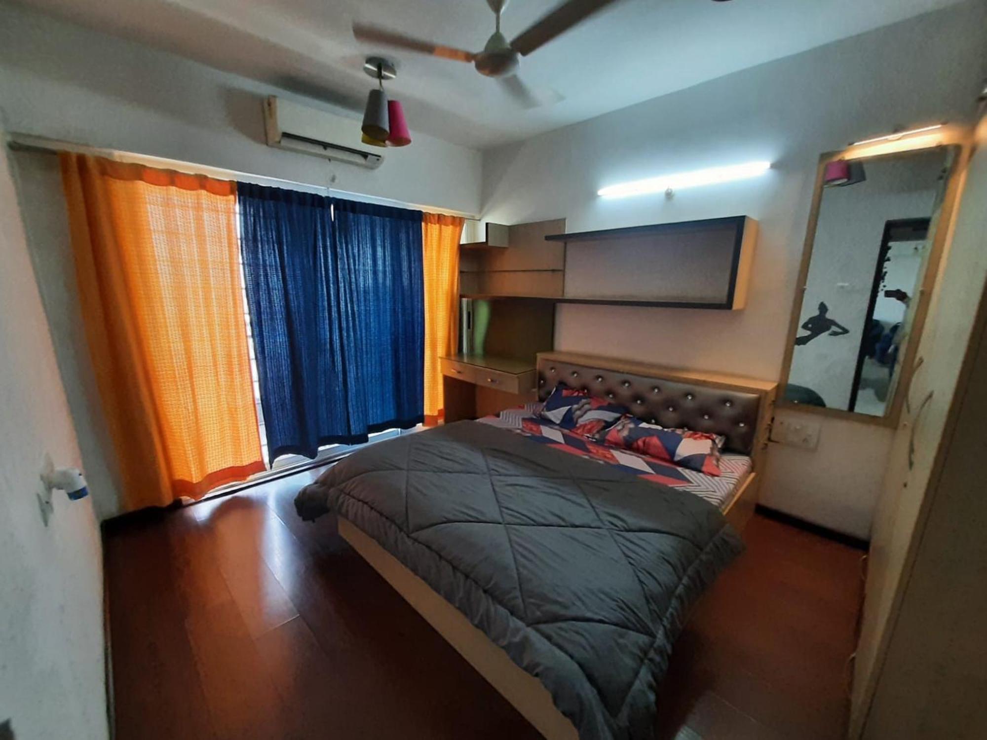 Staeg Skyline View 3Bhk - 1404 Apartman Indaur Kültér fotó